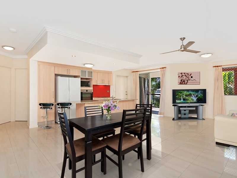 3/242 Grafton Street, Cairns North QLD 4870