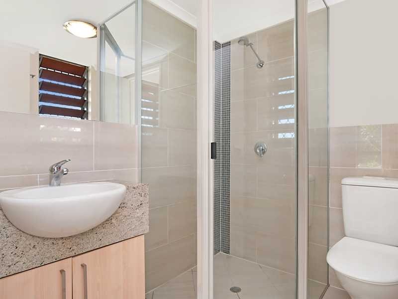 3/242 Grafton Street, Cairns North QLD 4870