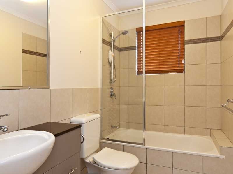 6/378 McLeod Street, Cairns North QLD 4870