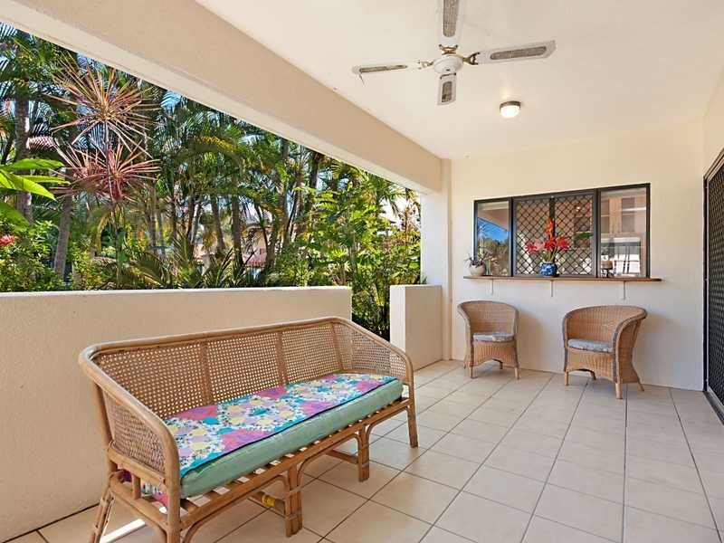 2/38 Digger Street, Cairns North QLD 4870