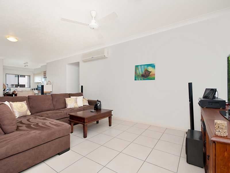 16/44 Pease Street, Cairns QLD 4870