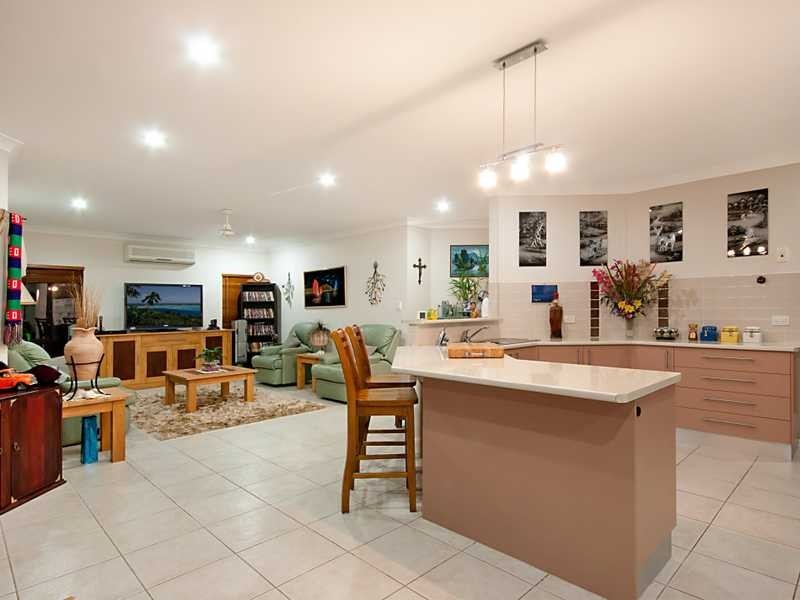 63 Fretwell Road, White Rock QLD 4868