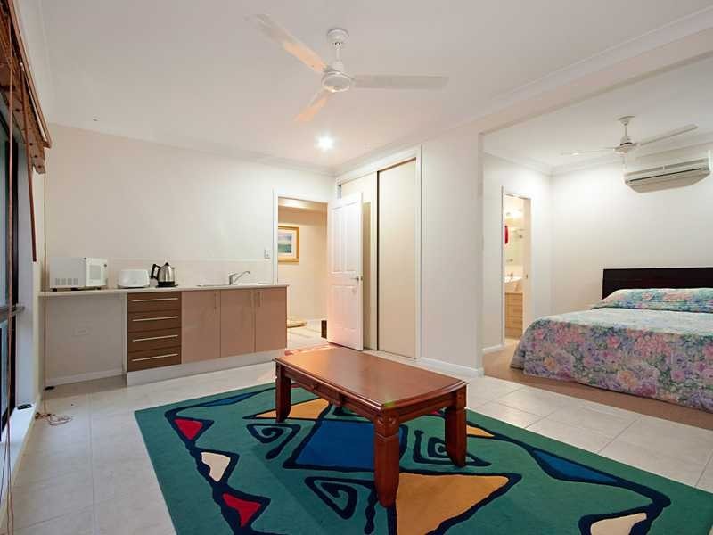 63 Fretwell Road, White Rock QLD 4868