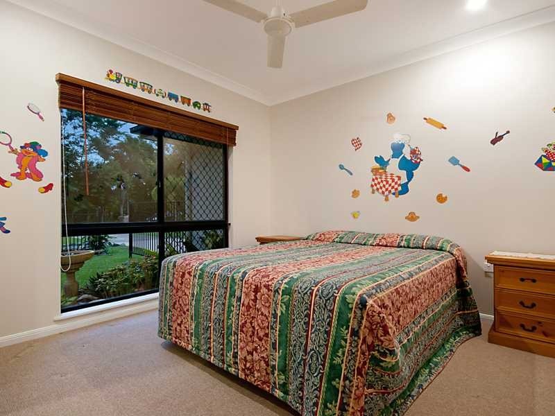 63 Fretwell Road, White Rock QLD 4868