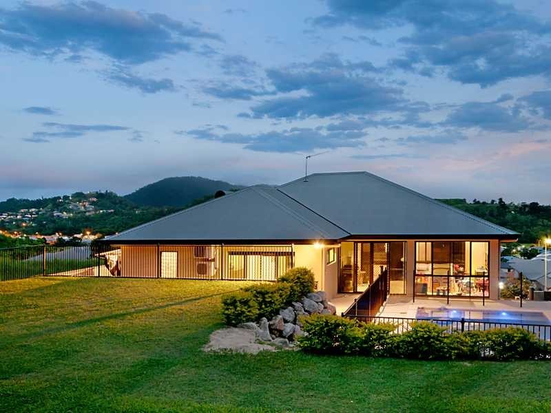 13 Trumpeter Street, Kanimbla QLD 4870