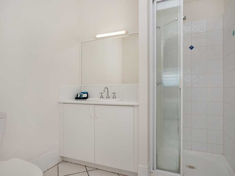 32/63 Mcleod Street, Cairns City QLD 4870