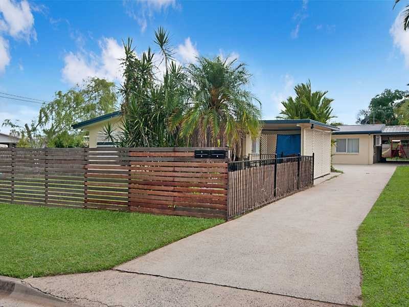 40 Nephrite Street, Woree QLD 4868