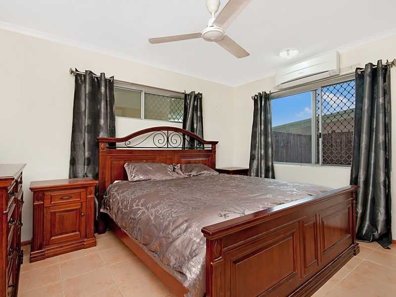40 Nephrite Street, Woree QLD 4868