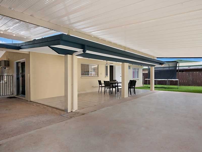 40 Nephrite Street, Woree QLD 4868
