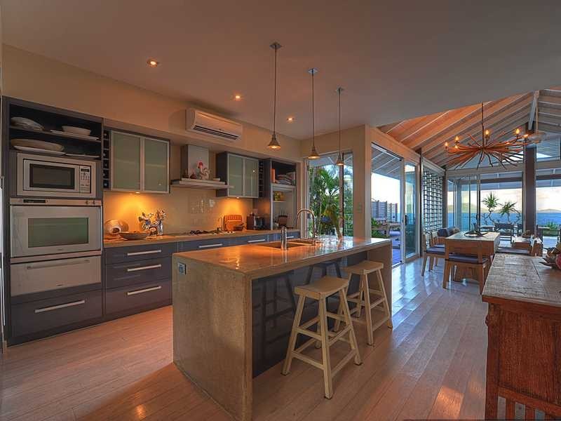 2/19 Mitchell Street, South Mission QLD 4852