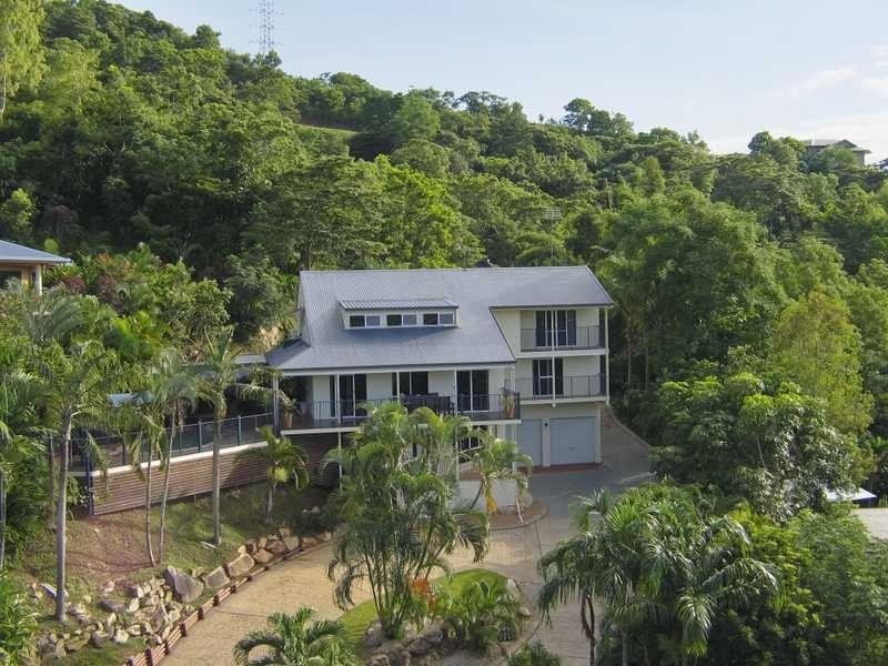 140 Sydney Street, Bayview Heights QLD 4868