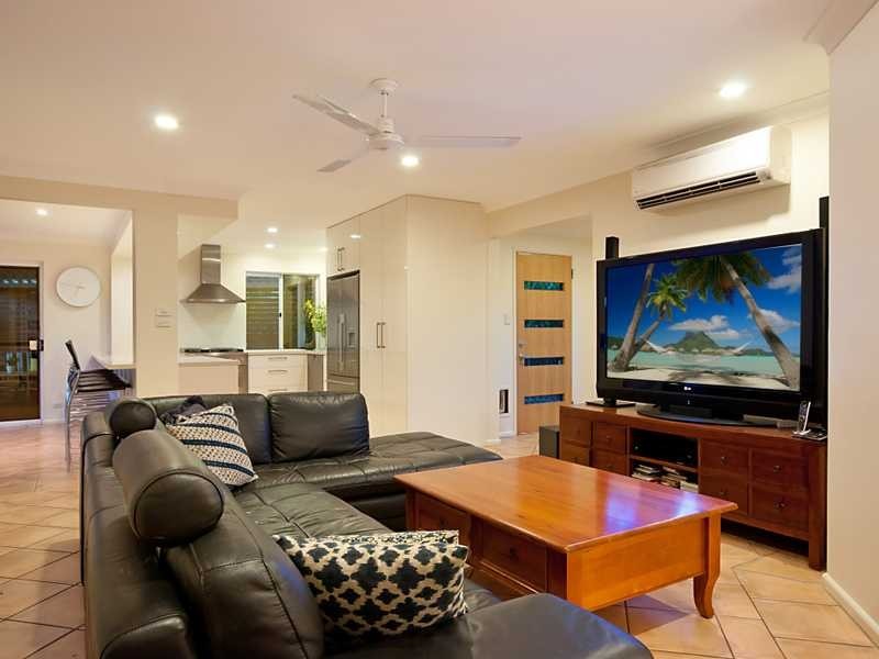 140 Sydney Street, Bayview Heights QLD 4868