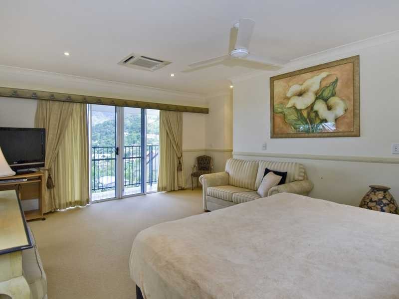 140 Sydney Street, Bayview Heights QLD 4868