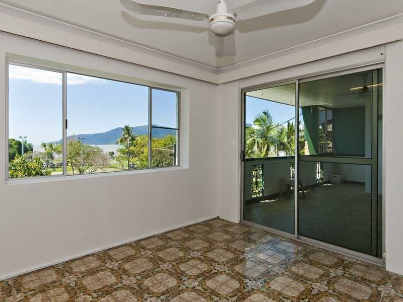 7/207 Abbott Street, Cairns North QLD 4870
