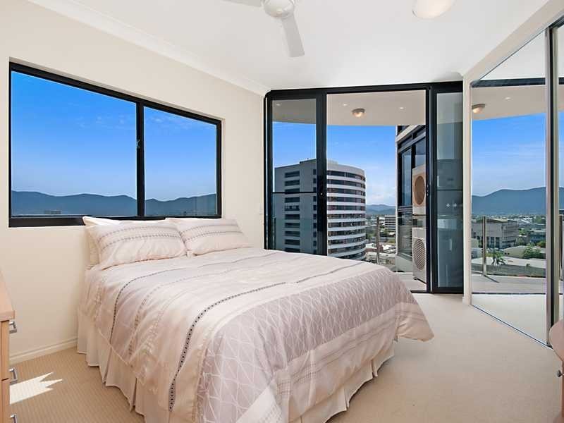 1204/25 Wharf Street, Cairns City QLD 4870