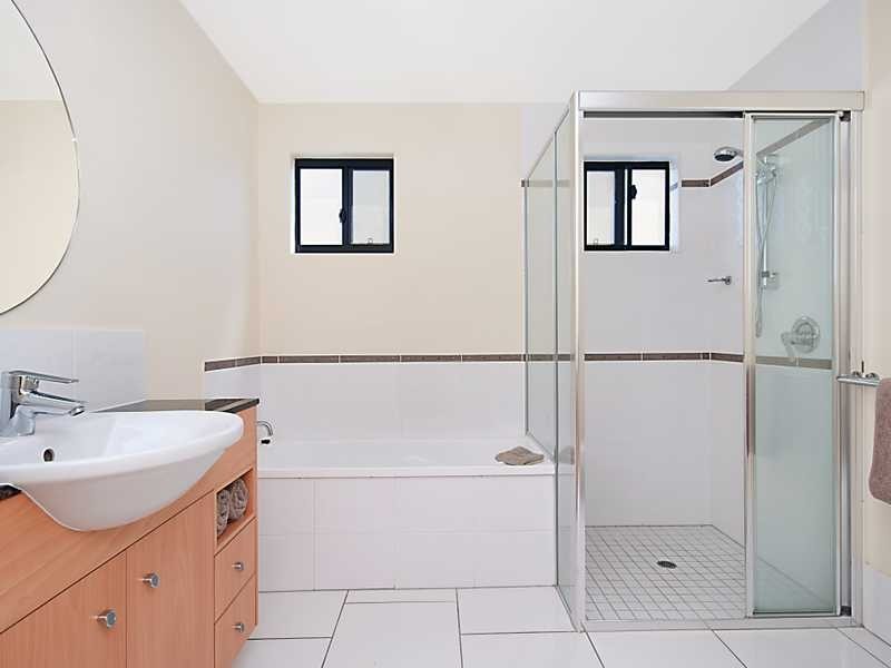 1204/25 Wharf Street, Cairns City QLD 4870