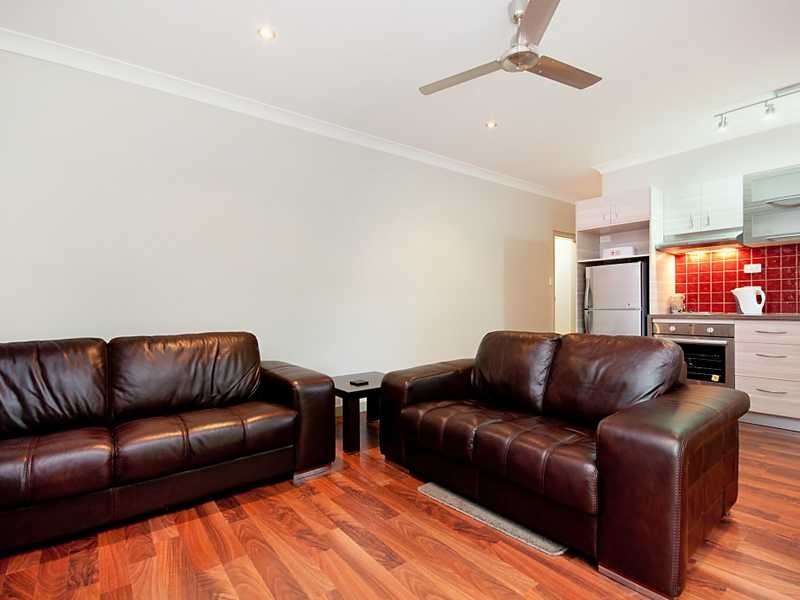 5 Rogers Close, Whitfield QLD 4870