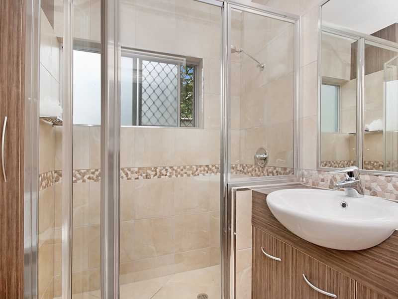 5 Rogers Close, Whitfield QLD 4870