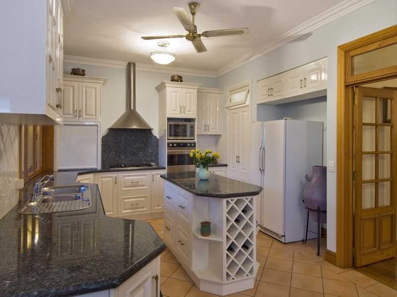 14-16 Chatham Terrace, Smithfield QLD 4878