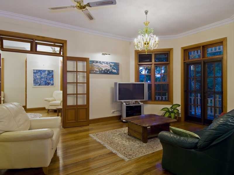 14-16 Chatham Terrace, Smithfield QLD 4878