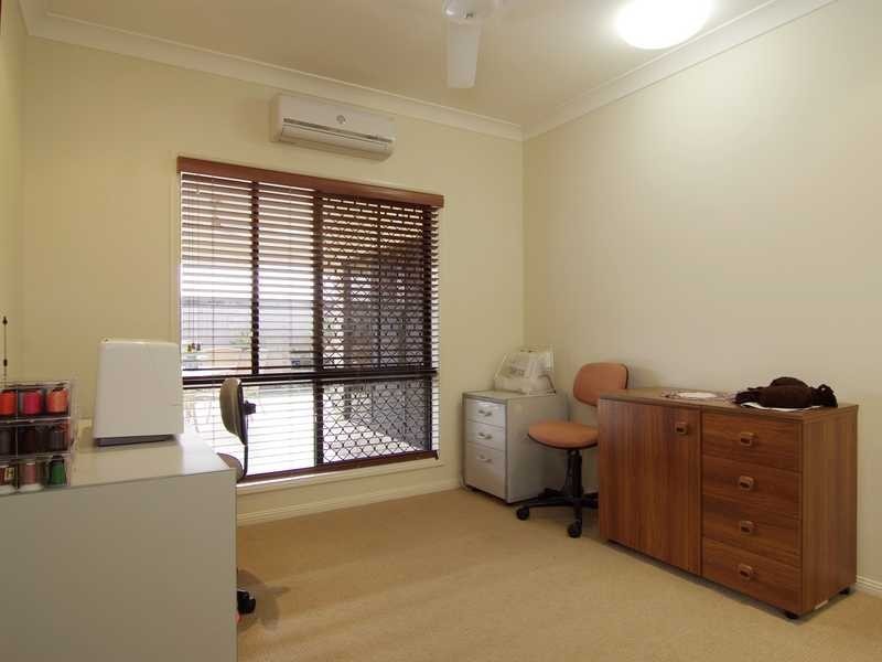 28 Messina Close, Kanimbla QLD 4870