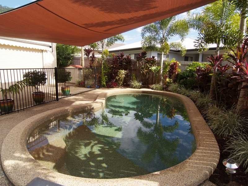 28 Messina Close, Kanimbla QLD 4870