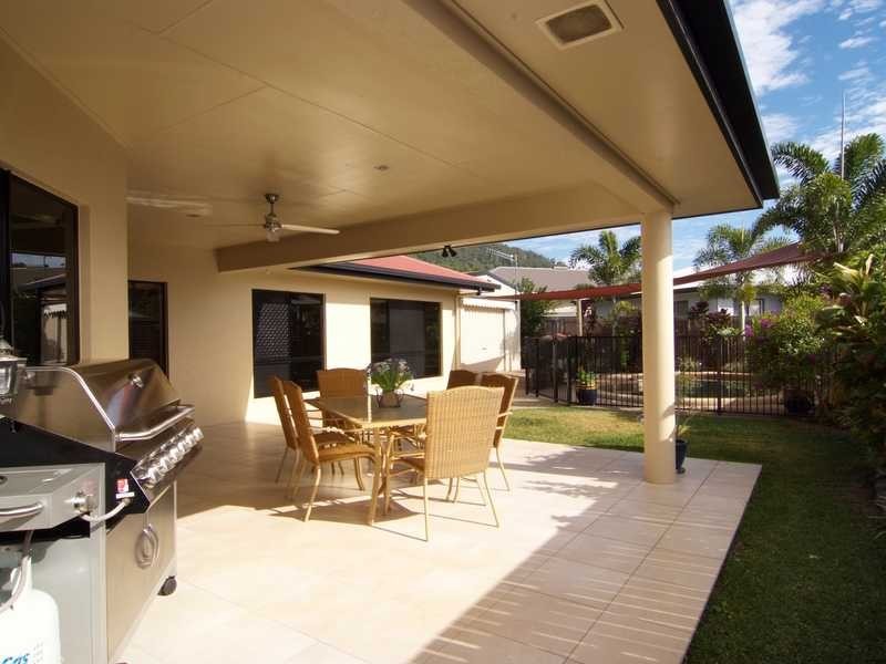 28 Messina Close, Kanimbla QLD 4870