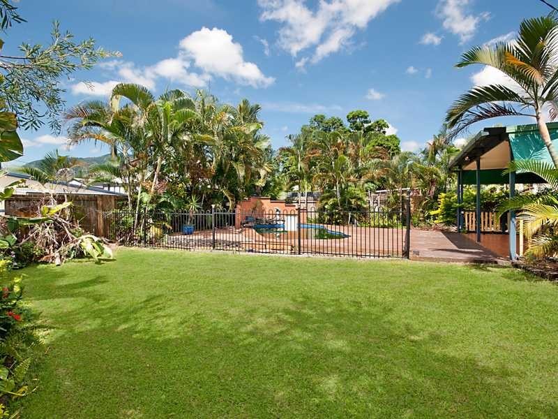 29 Oxley Street, Edge Hill QLD 4870