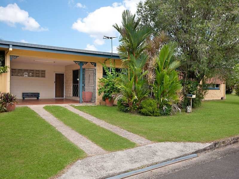 29 Oxley Street, Edge Hill QLD 4870