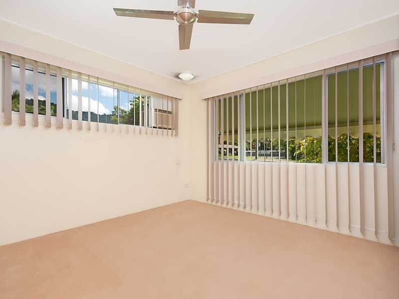 29 Oxley Street, Edge Hill QLD 4870