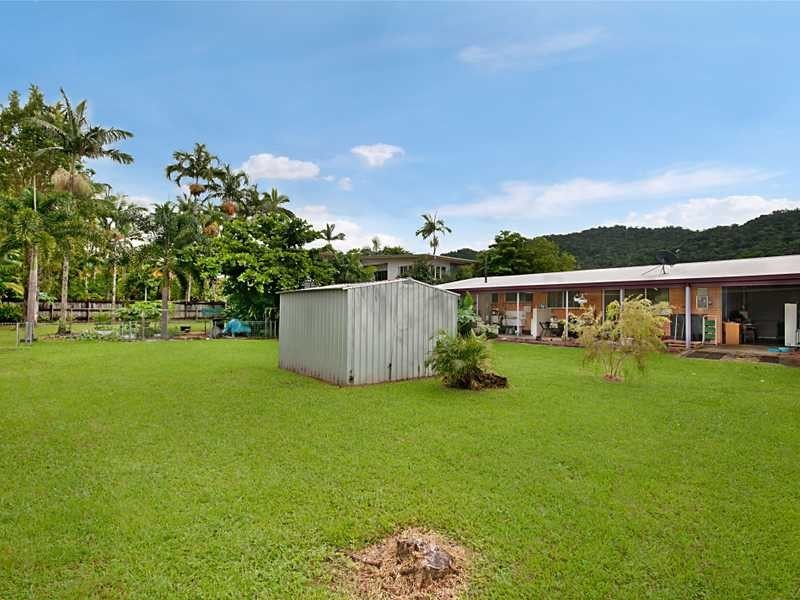 19 Oxley Street, Edge Hill QLD 4870