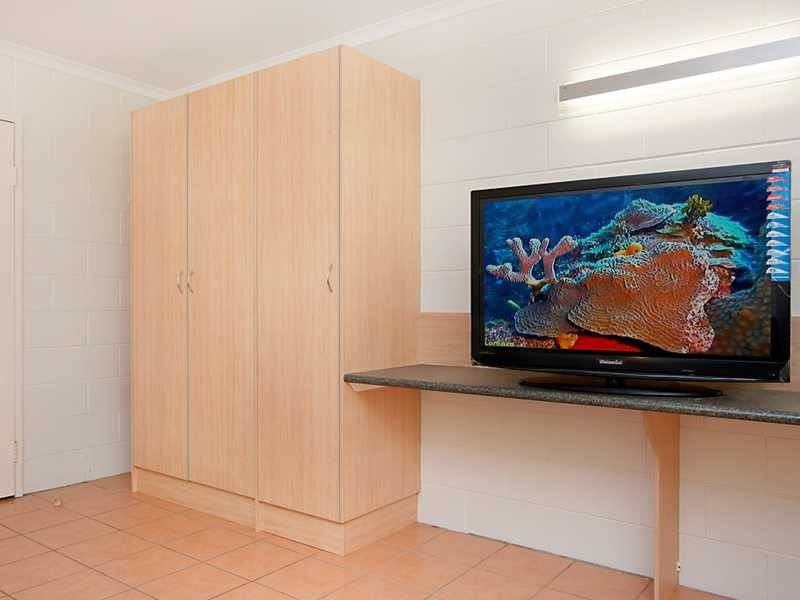 400/1 Anderson Road, Woree QLD 4868