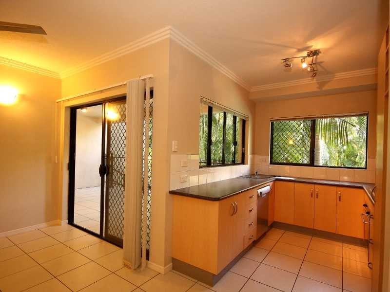 1/19 Upward St, Parramatta Park QLD 4870