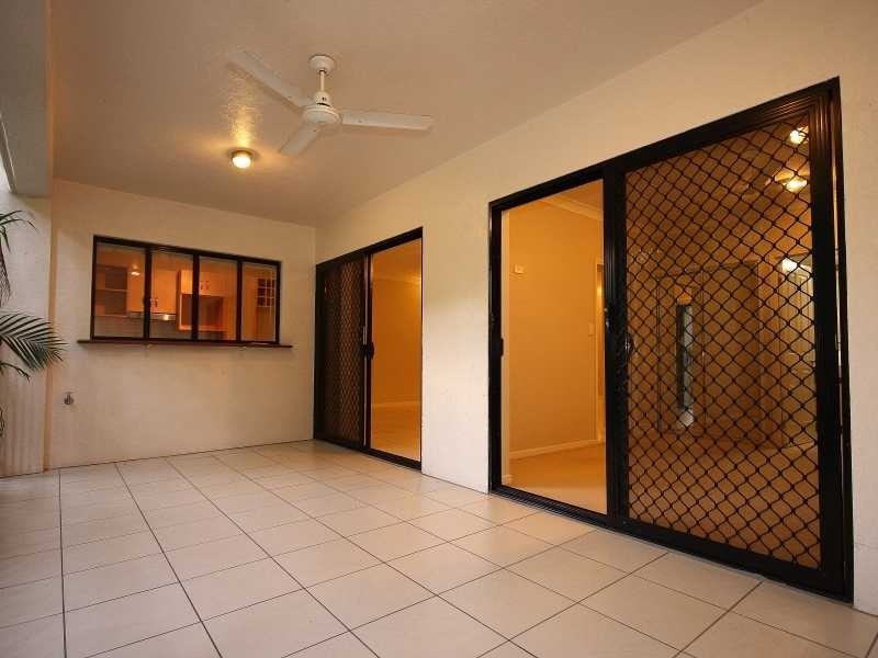 1/19 Upward St, Parramatta Park QLD 4870