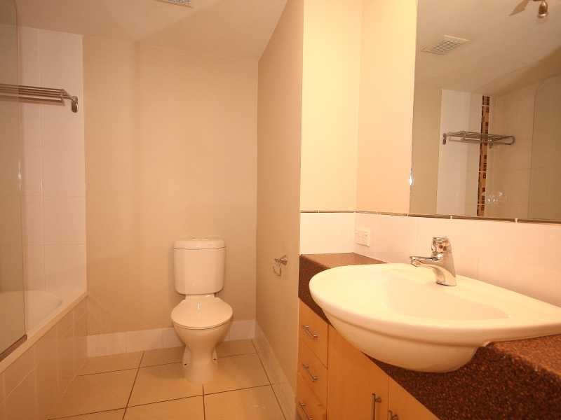 1/19 Upward St, Parramatta Park QLD 4870