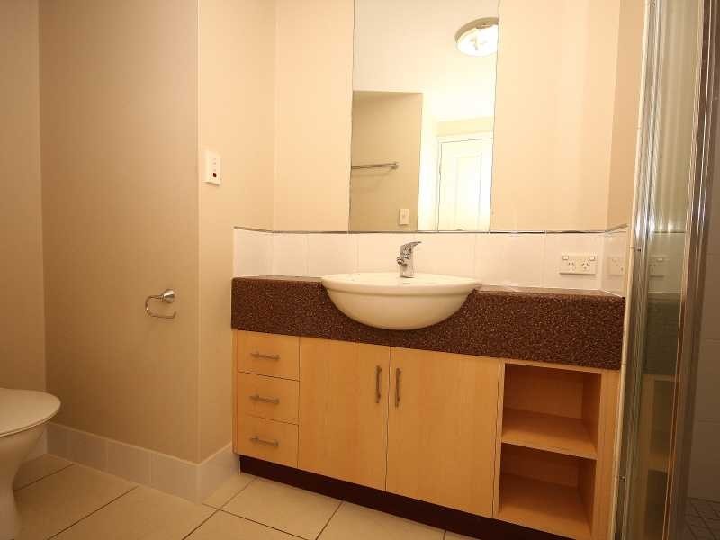 1/19 Upward St, Parramatta Park QLD 4870