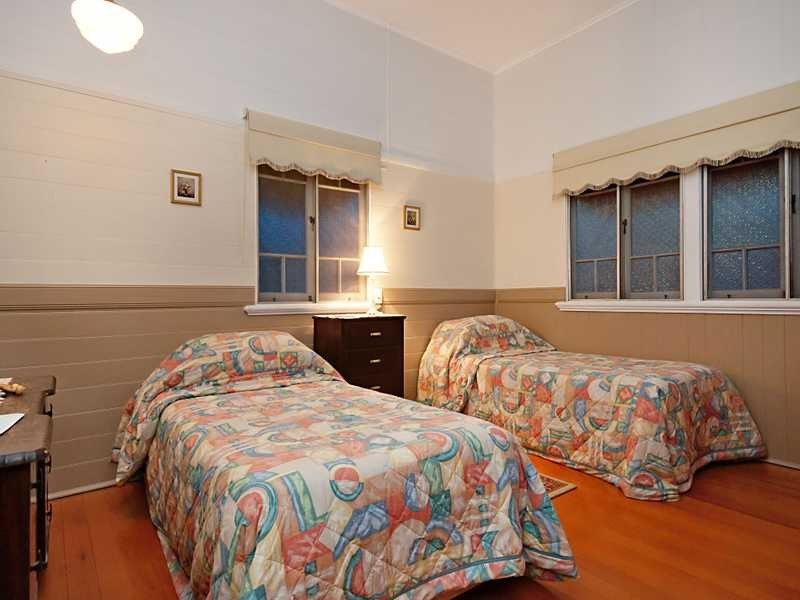 33 Denbeigh Street, Parramatta Park QLD 4870