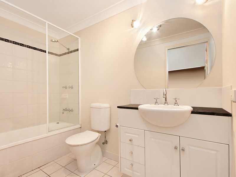 5/293 Esplanade, Cairns North QLD 4870