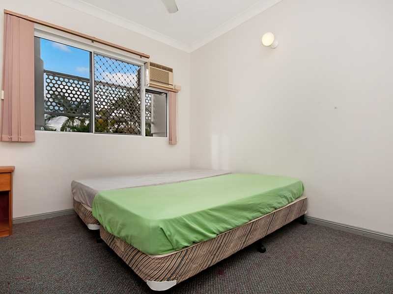 6/17 Upward Street, Cairns City QLD 4870
