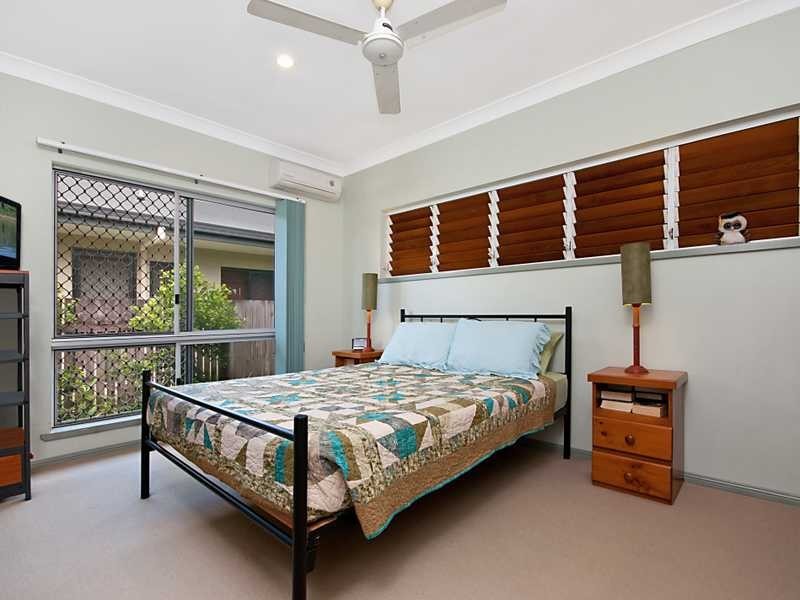 7 Jarrad Close, Mooroobool QLD 4870