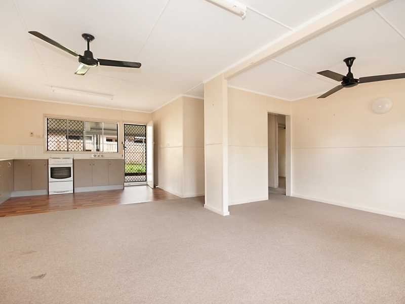1/69 Macilwraith Street, Manoora QLD 4870