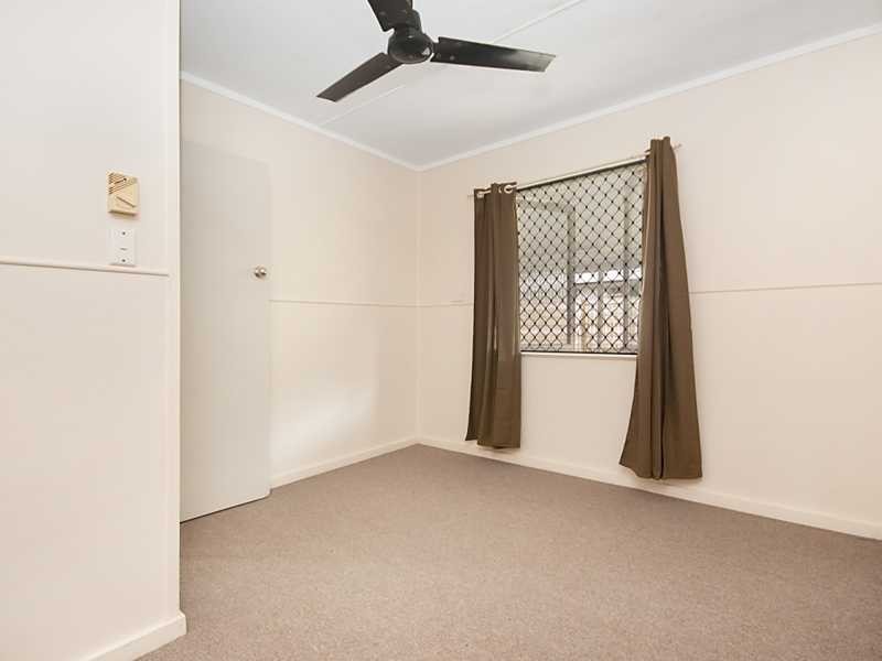 1/69 Macilwraith Street, Manoora QLD 4870