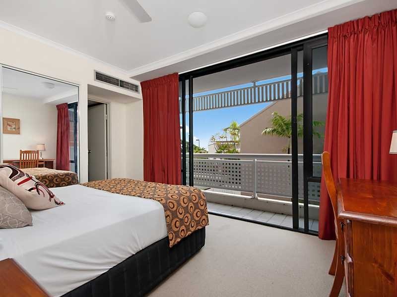 31A & B/209 Abbott Street, Cairns North QLD 4870