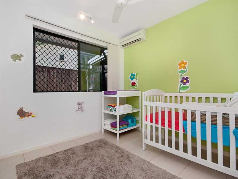 16/351 Lake Street, Cairns North QLD 4870