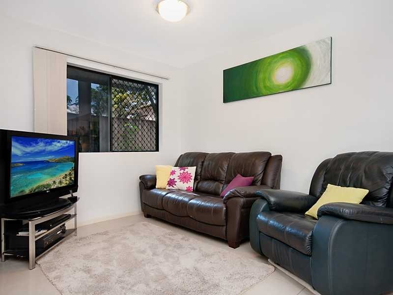16/351 Lake Street, Cairns North QLD 4870