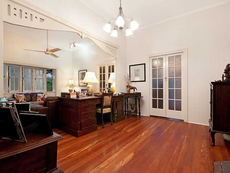30 Hall Street, Edge Hill QLD 4870
