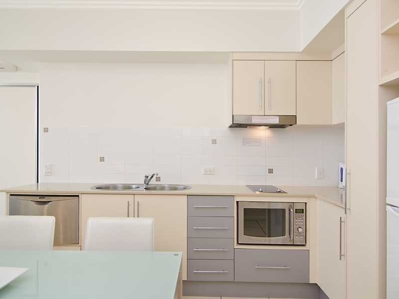 501/6 Lake Street, Cairns City QLD 4870