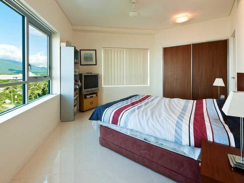 1005/99 Esplanade, Cairns City QLD 4870