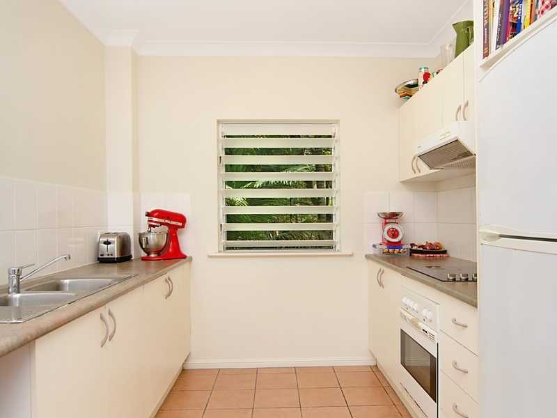 9/8 Clare Street, Parramatta Park QLD 4870