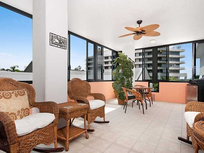 302/3 Abbott Street, Cairns City QLD 4870